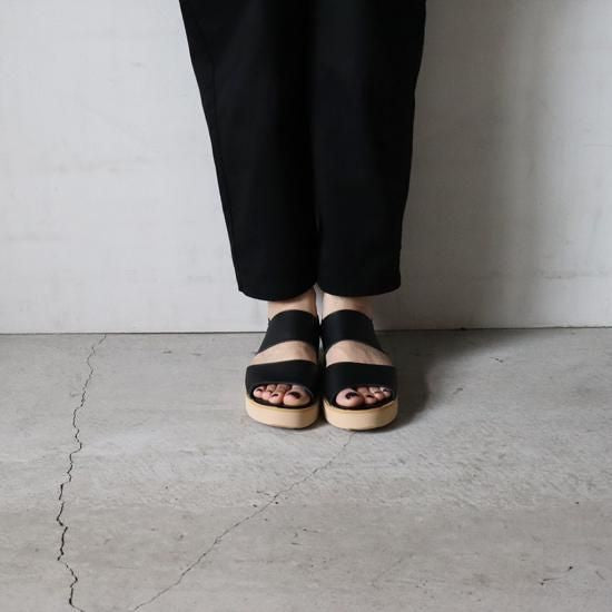 Thick-soled leather sandals RP-534