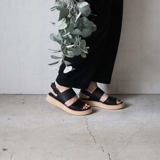 Thick-soled leather sandals RP-534