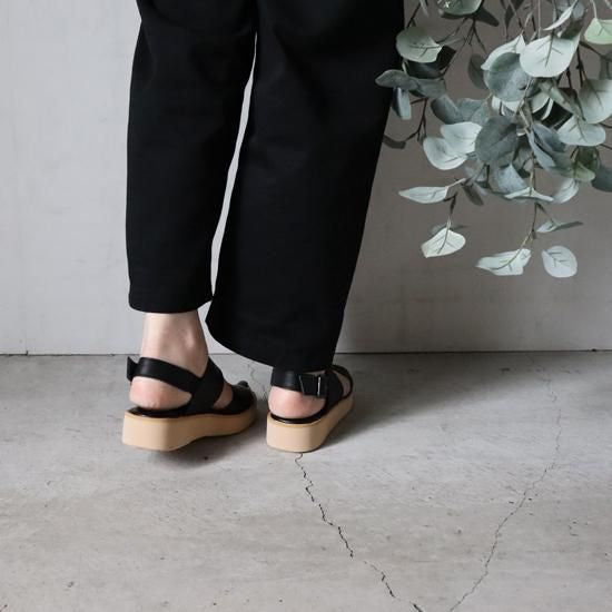 Thick-soled leather sandals RP-534