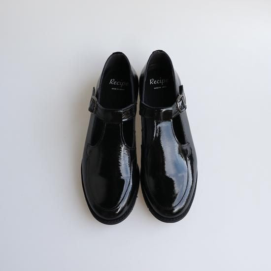 T-strap shoes RP-538