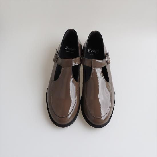 T-strap shoes RP-538