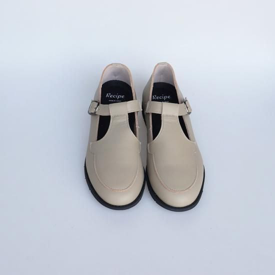 T-strap shoes RP-538
