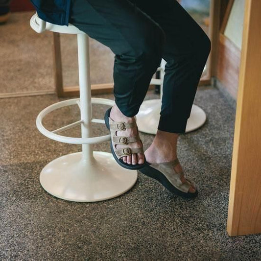 3本ベルトサンダル　RM-117